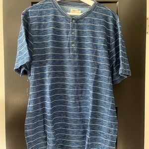 Faherty Navy Striped Short Sleeve Henley